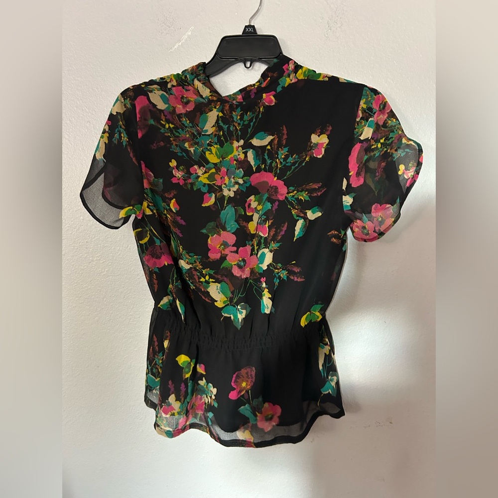 Kate Hill Black Floral Blouse - Picture 6 of 6